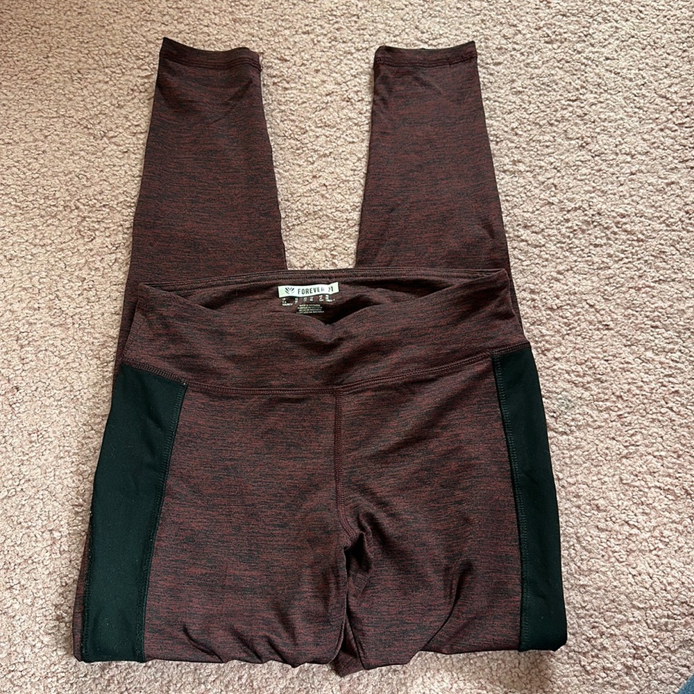 Lightly worn Forever 21 workout leggings, size XS